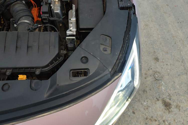 Used Geely Galaxy L6 2024 125km Creative Edition Engine Bay Left