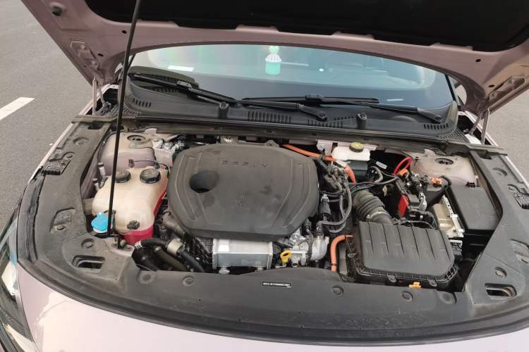 Used Geely Galaxy L6 2024 125km Creative Edition Engine Bay
