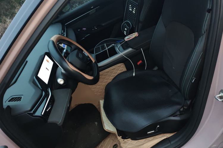 Used Geely Galaxy L6 2024 125km Creative Edition Left Front Seat