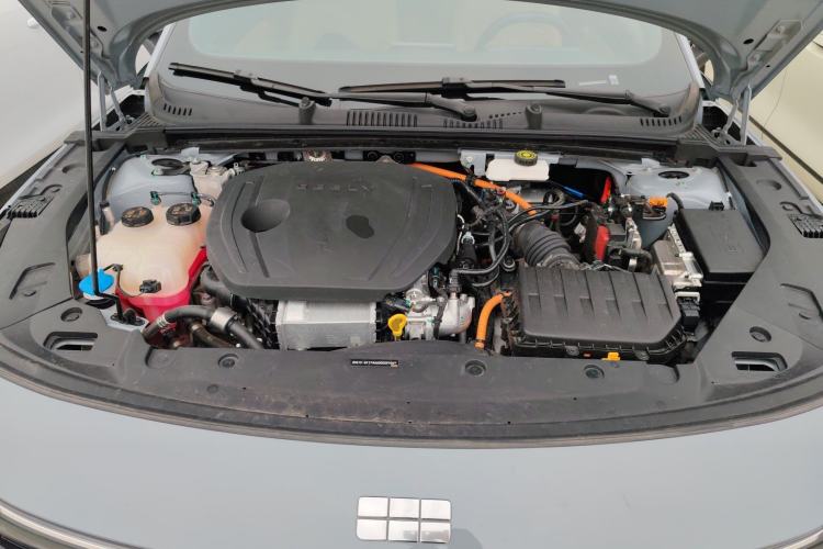 Used Geely Galaxy L6 2024 125km PLUS Dragon Edition Engine Bay