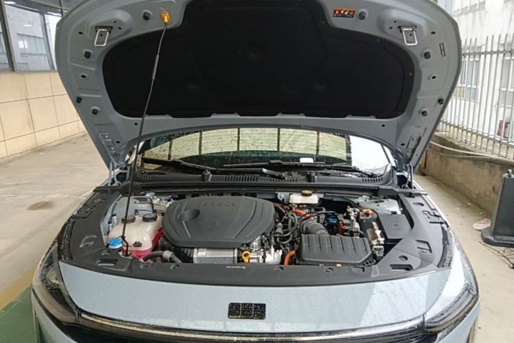Used Geely Galaxy L6 2024 125km PLUS Dragon Edition Engine Bay
