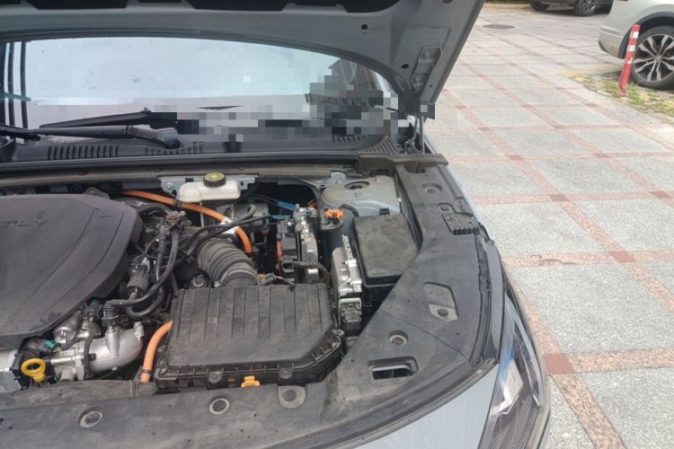 Used Geely Galaxy L6 2024 125km PLUS Dragon Edition Engine Bay Left