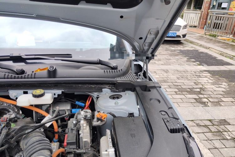 Used Geely Galaxy L6 2024 125km Creative Edition Engine Bay Left