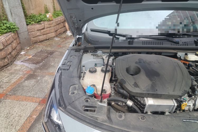 Used Geely Galaxy L6 2024 125km PLUS Dragon Edition Engine Bay Right