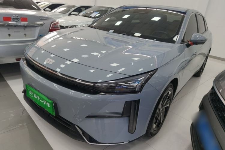 Geely Galaxy L6 2024 125km PLUS Dragon Edition
