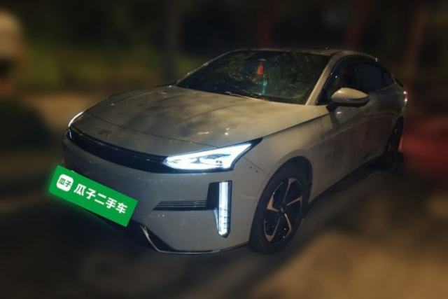 Used Geely Galaxy L6 2024 125km PLUS Dragon Edition