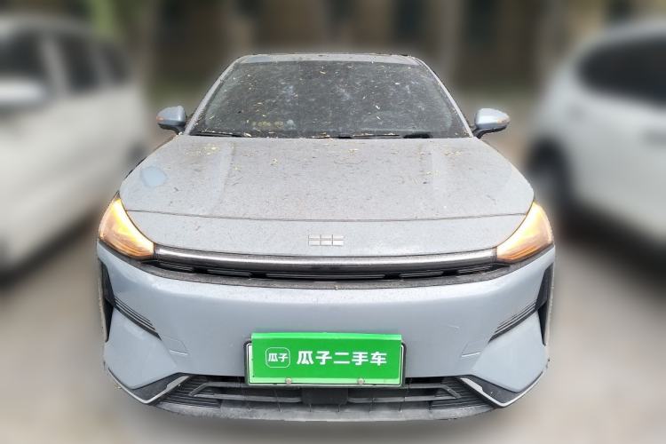 Used Geely Galaxy L6 2024 60km PLUS Dragon Edition Front