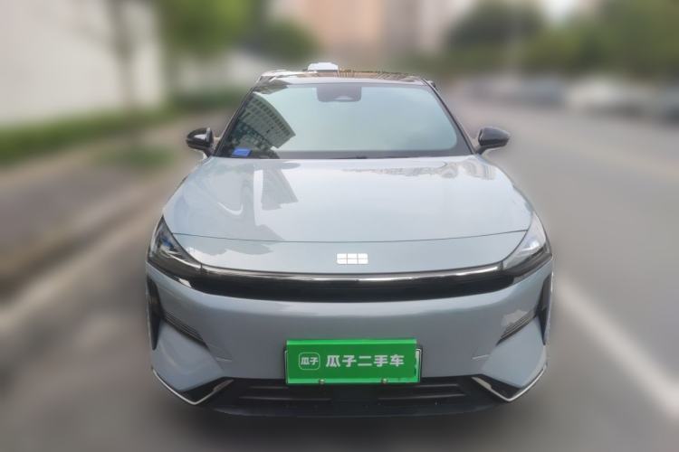 Used Geely Galaxy L6 2024 125km PLUS Dragon Edition Front