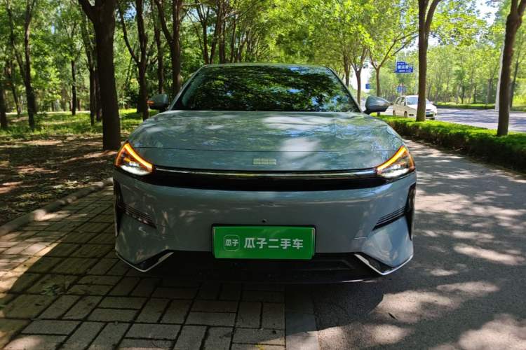 Used Geely Galaxy L6 2024 125km PLUS Dragon Edition Front