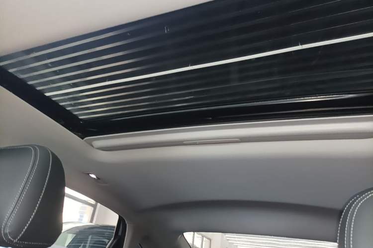 Used Geely Galaxy L6 2024 125km PLUS Dragon Edition Headliner
