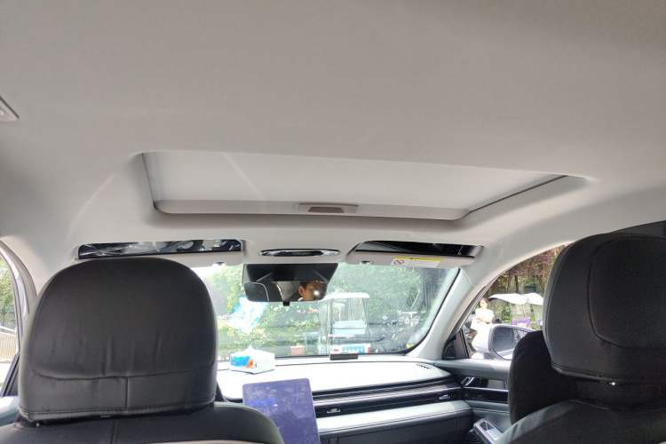 Used Geely Galaxy L6 2024 125km Creative Edition Headliner