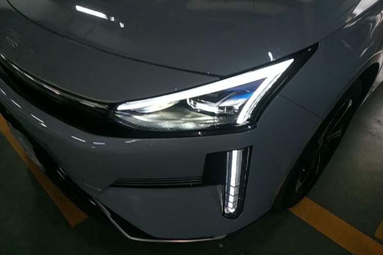 Used Geely Galaxy L6 2024 125km PLUS Dragon Edition Left Front Headlight