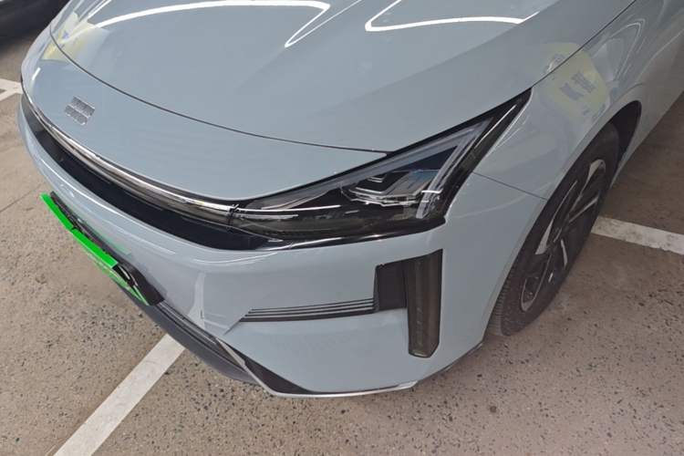 Used Geely Galaxy L6 2024 125km PLUS Dragon Edition Left Front Headlight
