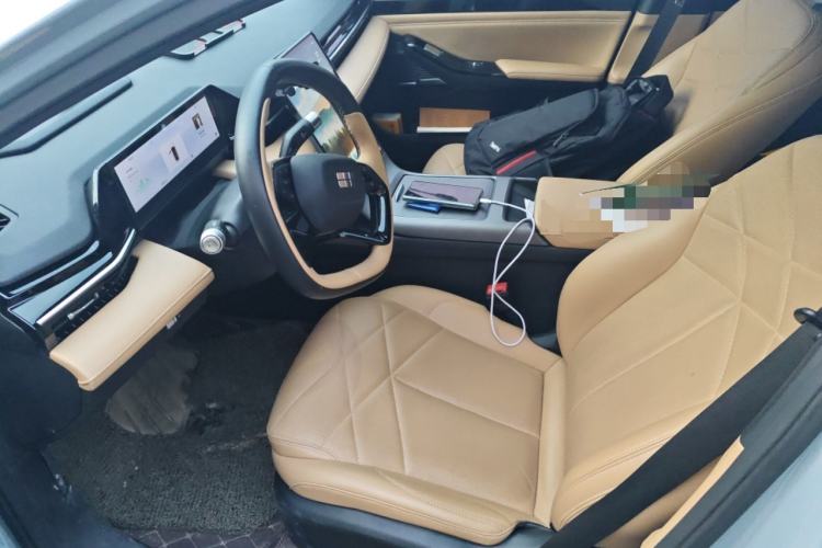 Used Geely Galaxy L6 2024 125km PLUS Dragon Edition Left Front Seat