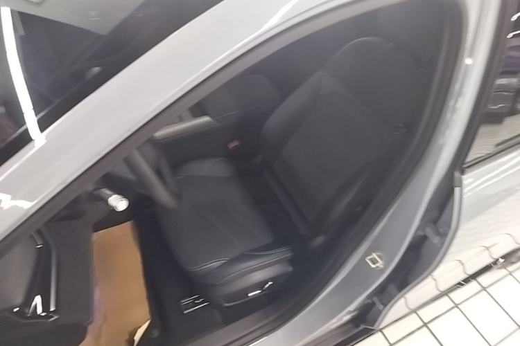 Used Geely Galaxy L6 2024 125km Creative Edition Left Front Seat