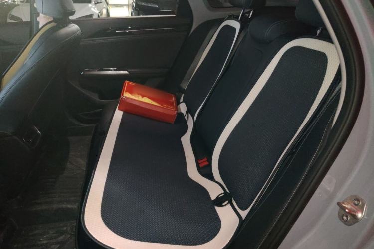 Used Geely Galaxy L6 2024 125km PLUS Dragon Edition Left Rear Seat