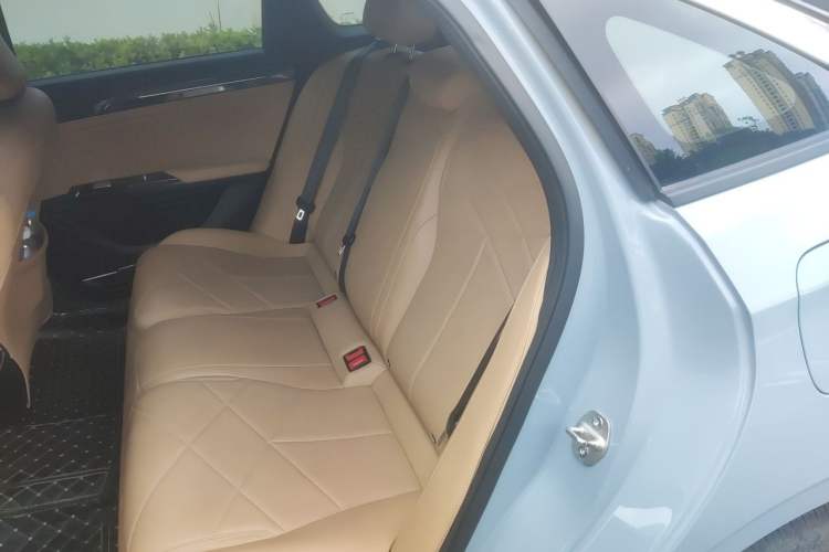 Used Geely Galaxy L6 2024 125km PLUS Dragon Edition Left Rear Seat