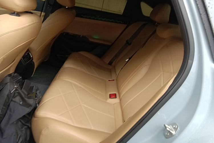 Used Geely Galaxy L6 2024 125km PLUS Dragon Edition Left Rear Seat