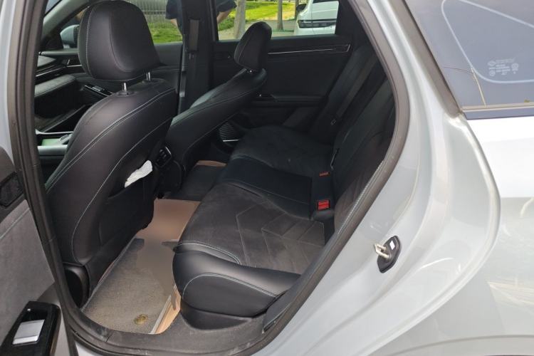 Used Geely Galaxy L6 2024 125km Creative Edition Left Rear Seat