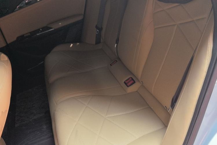Used Geely Galaxy L6 2024 125km PLUS Dragon Edition Left Rear Seat