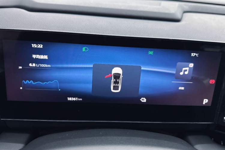 Used Geely Galaxy L6 2024 125km PLUS Dragon Edition Odometer Close Up