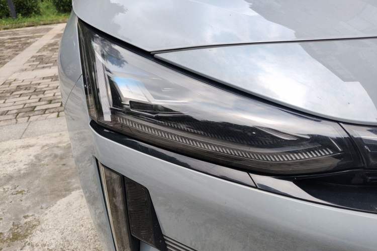 Used Geely Galaxy L6 2024 125km Creative Edition Right Front Headlight