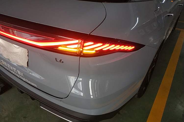 Used Geely Galaxy L6 2024 125km PLUS Dragon Edition Right Rear Taillight
