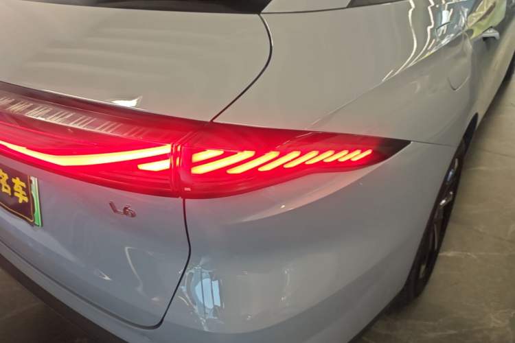 Used Geely Galaxy L6 2024 125km PLUS Dragon Edition Right Rear Taillight