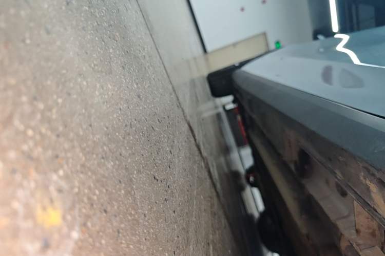 Used Geely Galaxy L6 2024 125km PLUS Dragon Edition Right Side Sill