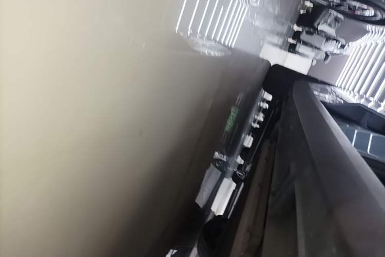 Used Geely Galaxy L6 2024 125km PLUS Dragon Edition Right Side Sill