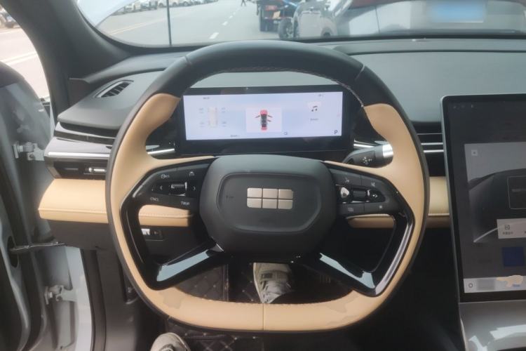 Used Geely Galaxy L6 2024 125km PLUS Dragon Edition Steering Wheel