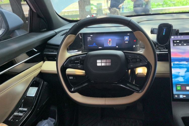 Used Geely Galaxy L6 2024 125km PLUS Dragon Edition Steering Wheel