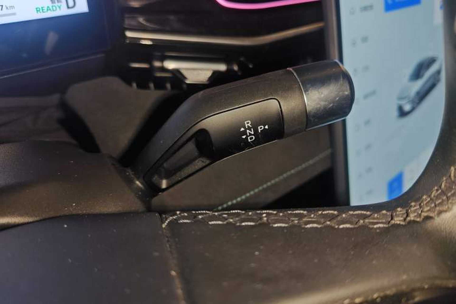 Used Geely Galaxy L6 2024 125km Creative Edition Gear Lever