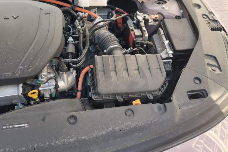 Used Geely Galaxy L6 2024 125km Creative Edition Engine Bay Left