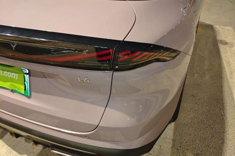Used Geely Galaxy L6 2024 125km Creative Edition Exterior 1