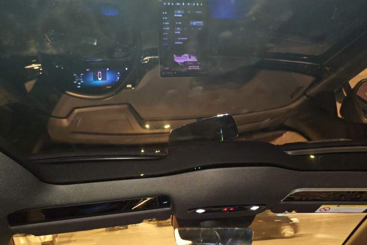 Used Geely Galaxy L6 2024 125km Creative Edition Headliner