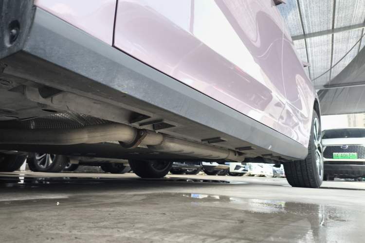 Used Geely Galaxy L6 2024 125km Creative Edition Left Side Sill