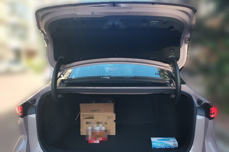 Used Geely Galaxy L6 2024 125km Creative Edition Trunk