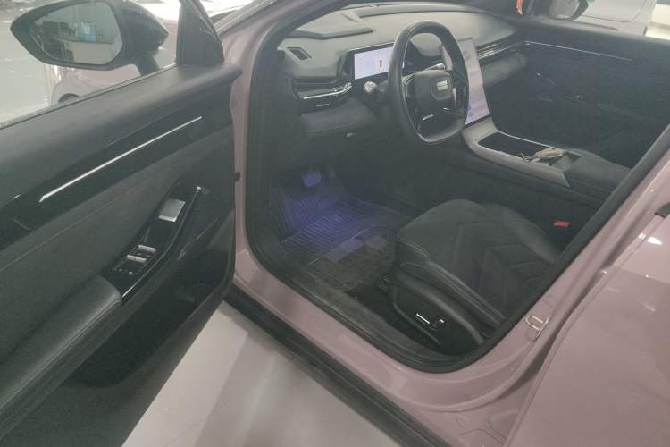 Used Geely Galaxy L6 2024 125km Creative Edition Driver Seat