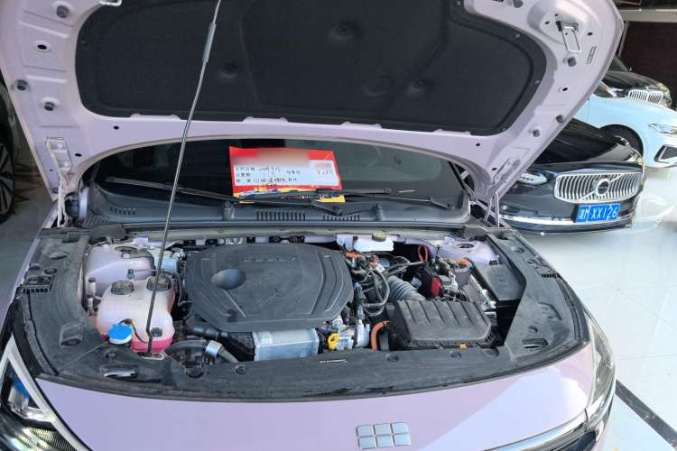 Used Geely Galaxy L6 2024 125km Creative Edition Engine Bay