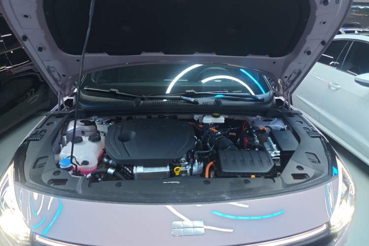 Used Geely Galaxy L6 2024 125km Creative Edition Engine Bay