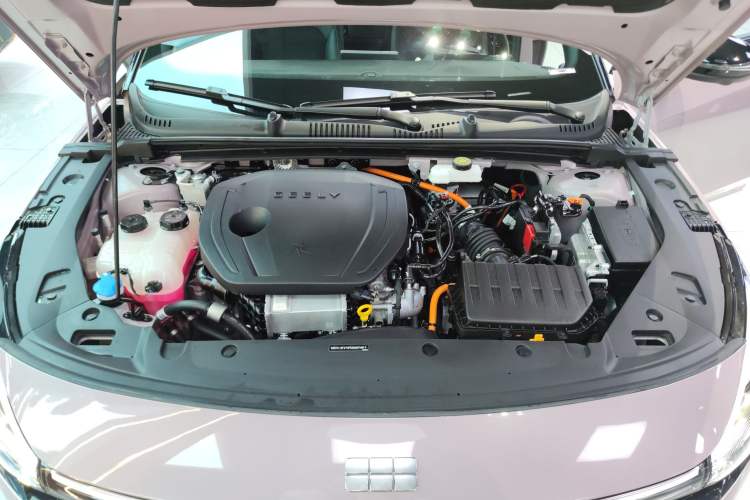 Used Geely Galaxy L6 2024 125km Creative Edition Engine Bay