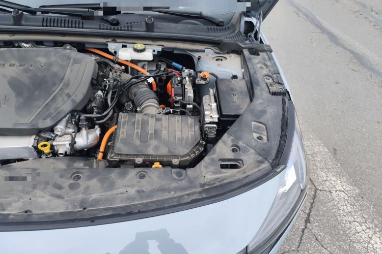 Used Geely Galaxy L6 2024 60km PLUS Dragon Edition Engine Bay Left