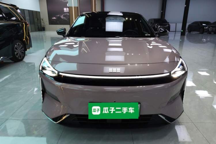 Used Geely Galaxy L6 2024 125km Creative Edition Front