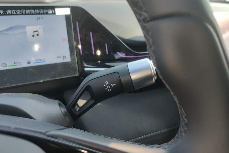 Used Geely Galaxy L6 2024 125km Creative Edition Gear Lever
