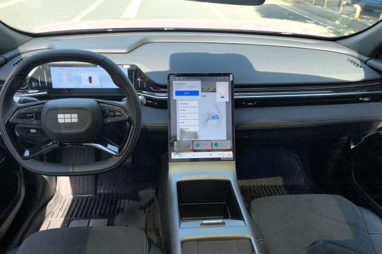 Used Geely Galaxy L6 2024 125km Creative Edition Interior 3