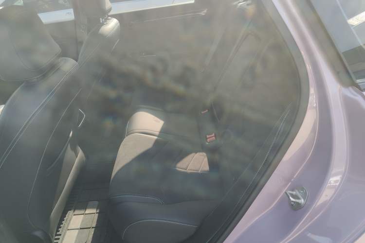 Used Geely Galaxy L6 2024 125km Creative Edition Interior 4