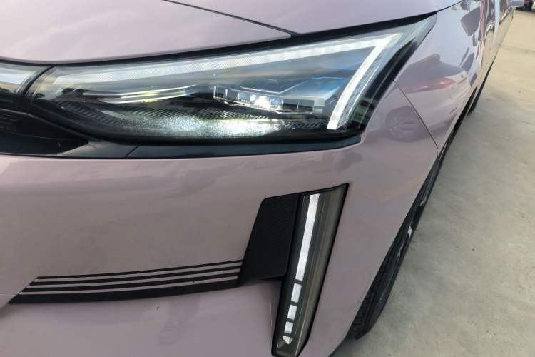 Used Geely Galaxy L6 2024 125km Creative Edition Left Front Headlight