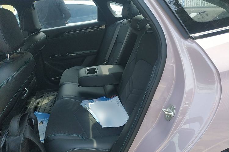 Used Geely Galaxy L6 2024 125km Creative Edition Left Rear Seat