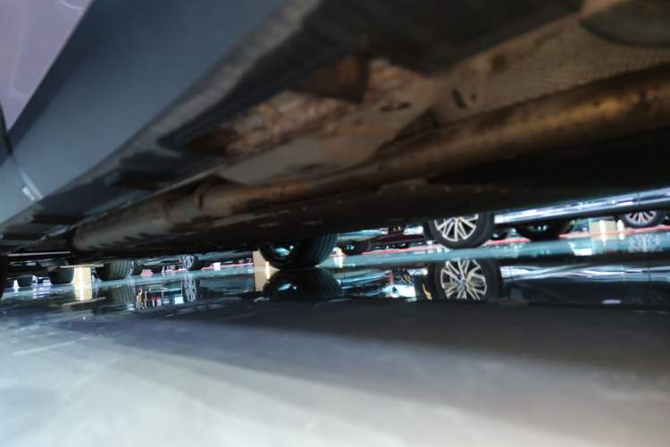Used Geely Galaxy L6 2024 125km Creative Edition Left Side Sill